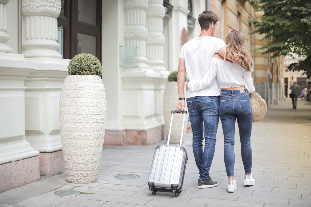 viaggiare-in-coppia-breakfortwo-cover